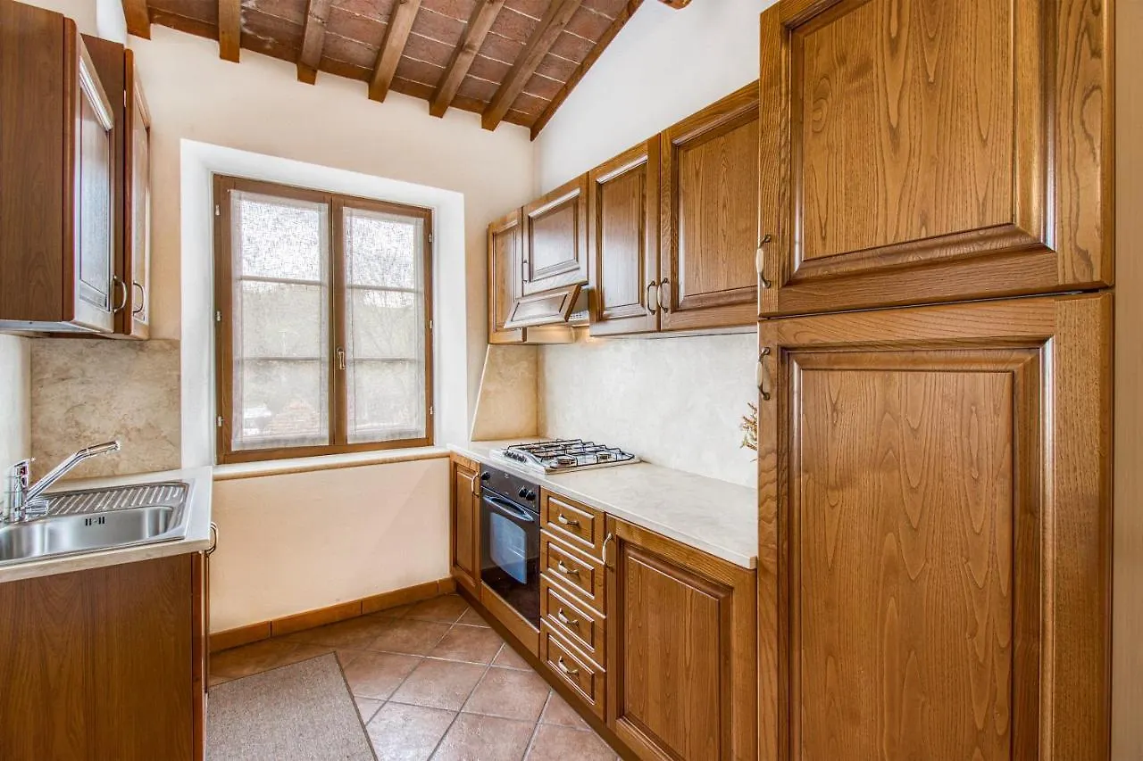 Santarcangelo Apartments - Happy Rentals Asciano Italy